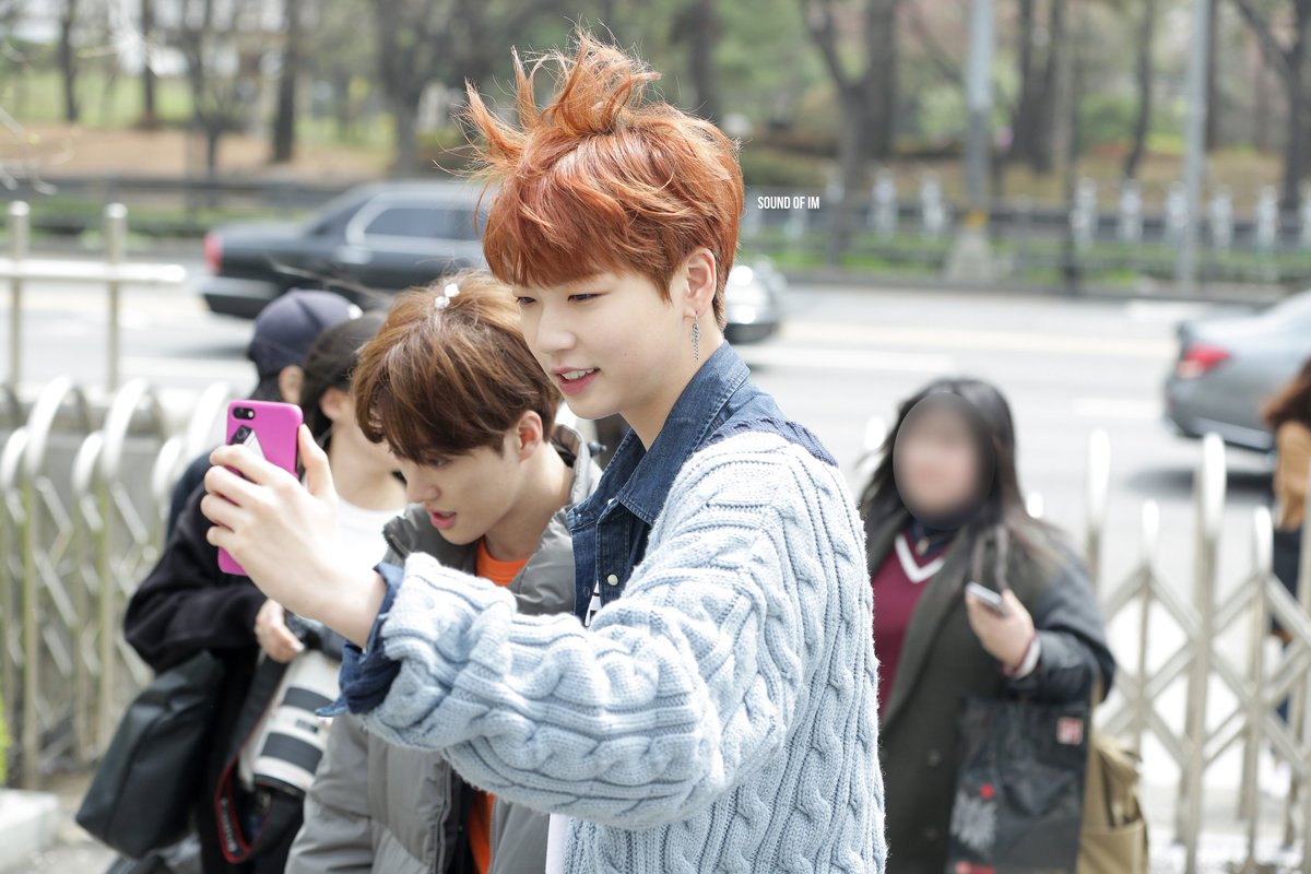 SOUNDOFIM's tweet image. 180406

👶🤳

#기중 #김기중 #유앤비 #아이엠 #IM #UNB #KIJUNG