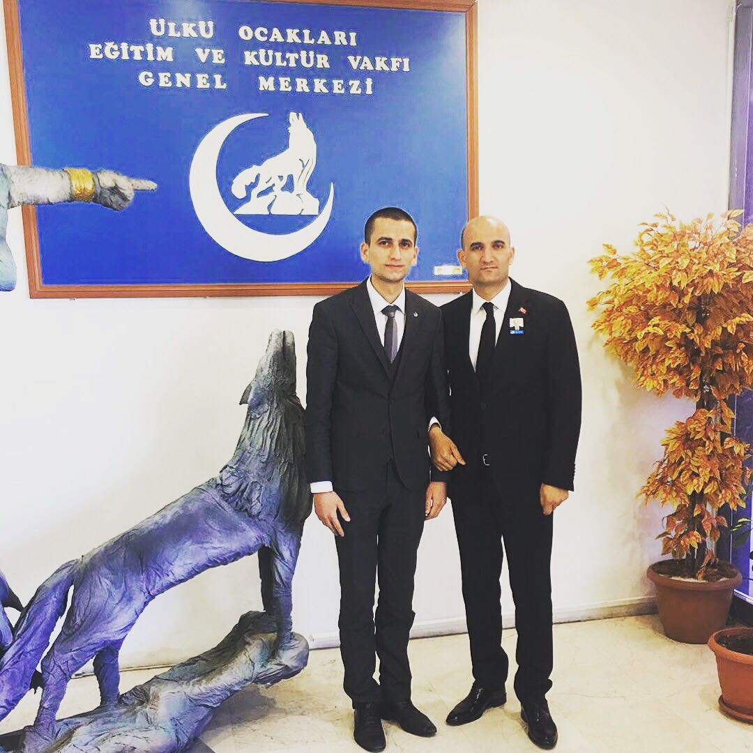 "Milliyetçi Hareket Partisi'ne ve Ülkü Ocakları'na fitne tohumları ekerek, ağabeycilik sevdasına tutularak Ülkücülüğü kendi bulundukları konuma göre konumlandırmaya çalışanlara ebediyen geçit verilmeyecektir!"  Olcay Kılavuz     Ülkü Ocakları Genel Başkanı 9 Nisan 2018