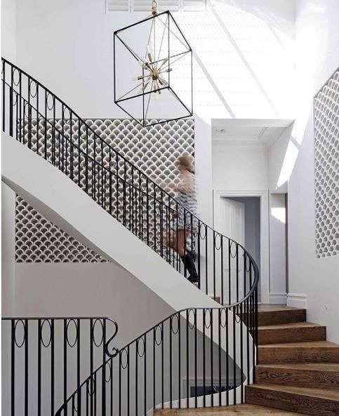 Inspirational design by Luigi Rossi Architects featuring a stunning staircase and industrial lighting.
#gunterandco #interiors #creative #interiordesign #decorinspo #homedecor #style #design