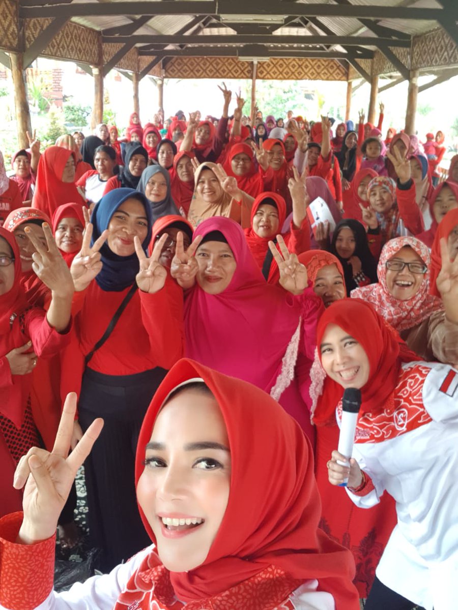 kang_anwar11's tweet photo. Salam 2jari.
Jangan lupa pilih No.2 Hasanah, untuk Jawa barat yang lebih baik.
@jabarhasanah @hasanah_jabar @tbhasanuddin @AntonCharlian @pdip_kabbekasi #hasanah #hasanahmenang #PDIPerjuanganKabBekasi #SahabatMangAnwar https://t.co/uTidoFgZJN