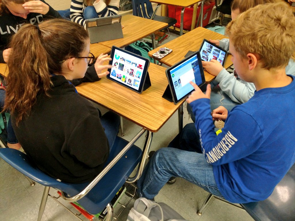 MrMarkGarner's tweet image. Our peers know a lot of things! #TheMoreYouKnow #LMSMissionLesson
#Flipgrid