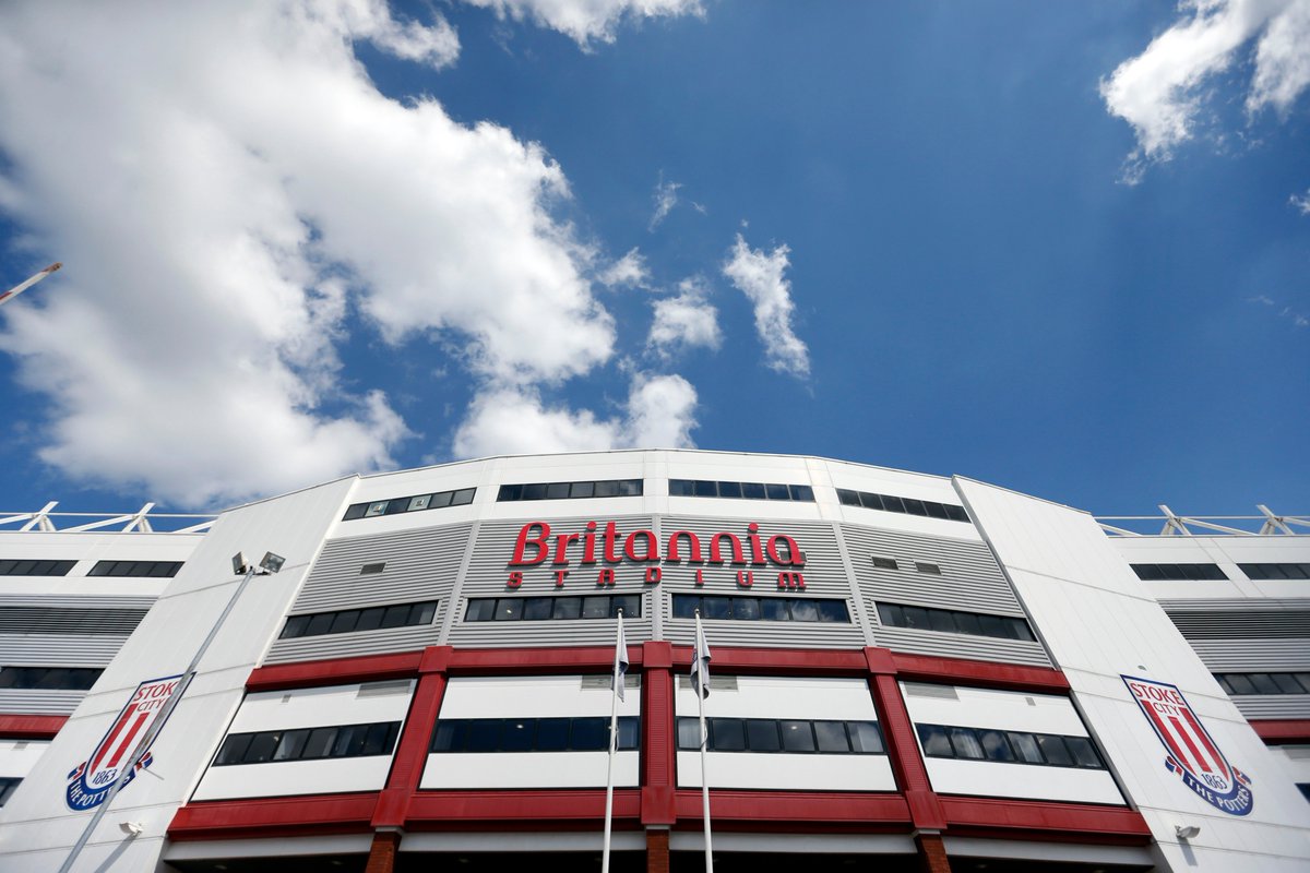 BarclaysFooty's tweet photo. RT For your chance to go see @stokecity take on Burnley. T&amp;Cs: https://t.co/6Zy1oXKLeH Ends 1pm 10/4/18 #SCFC https://t.co/49IJcubwmo