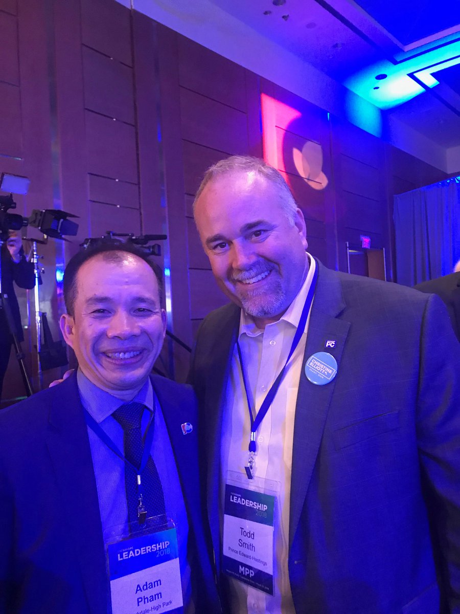 AdamPhamforMP's tweet photo. Todd Smith, Prince Edward-Hastings MPP helps local citizens get the assistance that they need from their provincial government. Returning fiscal accountability to #Queen'sPark. Solid advice on how to attract volunteers. 

#PCVolunteersRock
@OntarioPCParty#dougford #VotePC #PCPO https://t.co/6OU7B99lTF
