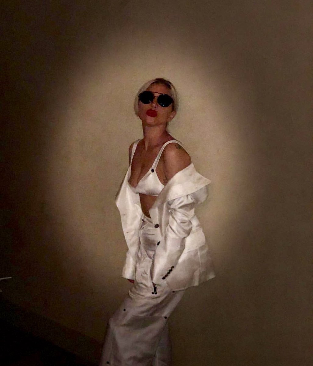 Gaga_Canada's tweet photo. Lady Gaga has released pictures from a new Photoshoot in honour of #10YearsOfGaga 💗
#LadyGaga #10YearsOfJustDance #JustDance #JustDanceTurns10 https://t.co/Gwrhf2V8pV