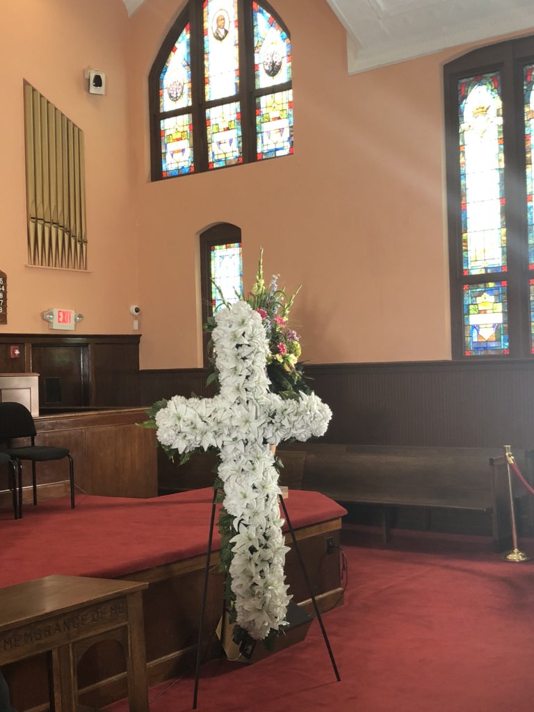 TheKingCenter's tweet photo. Happening NOW: Service at Ebenezer Baptist Church Historic Sanctuary commemorating the 50th anniversary of #MLK’s funeral service. Live stream: https://t.co/0POSL3ORot. #MLK50Forward https://t.co/pGQ5bnu9hk