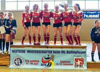 vflfausti's tweet photo. Fotos DM U16w https://t.co/d7WV4zBNGX https://t.co/MCeznNFJXt