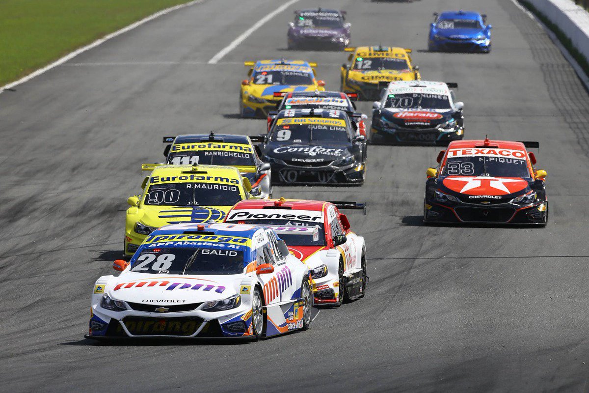 Galid_Osman's tweet photo. Depois de marcar meus primeiros pontos em 2018 na corrida um, a oportunidade que queríamos quase apareceu na corrida dois, mas não tivemos sorte com a entrada do safety car, que impediu de brigarmos pelo Top 5.

#GD28 #IpirangaRacing #AmPm #StockCar #CavaleiroSports https://t.co/UyNXssuVqL