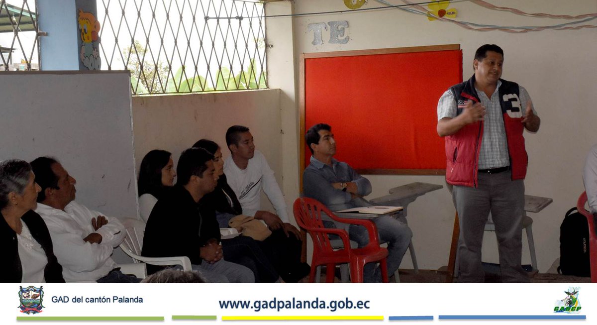 GAD10447289's tweet photo. Socializan proyecto de Casa Comunal para el barrio #Tapala. #Palanda #ZamoraChinchipe. @zamoraendirecto
@ElAmazonicoEC @egbs61 @VistoLoja @AMEcuador
@comagaec https://t.co/F0bcmu4mmH https://t.co/u73qg3fTH4
