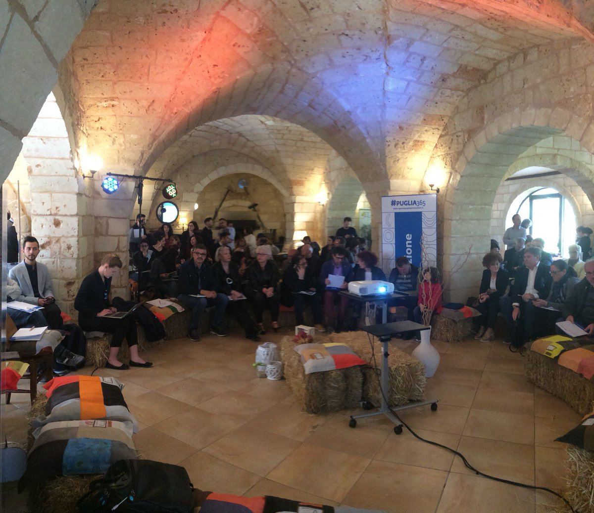 #Puglia365 il viaggio continua da Sternatia

Diretta Streaming 👉 facebook.com/puglia365/vide…
