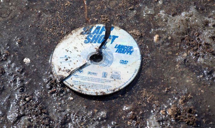 steve_carlson17's tweet image. It has been brought to our attention that the broken cd of #SlapShot was found at the wreck of the #HumboltStrong team bus.
We wish "putting on the foil or "buying a soda after the game" could help but instead we will reflect and pray God gives peace and comfort during this time.
