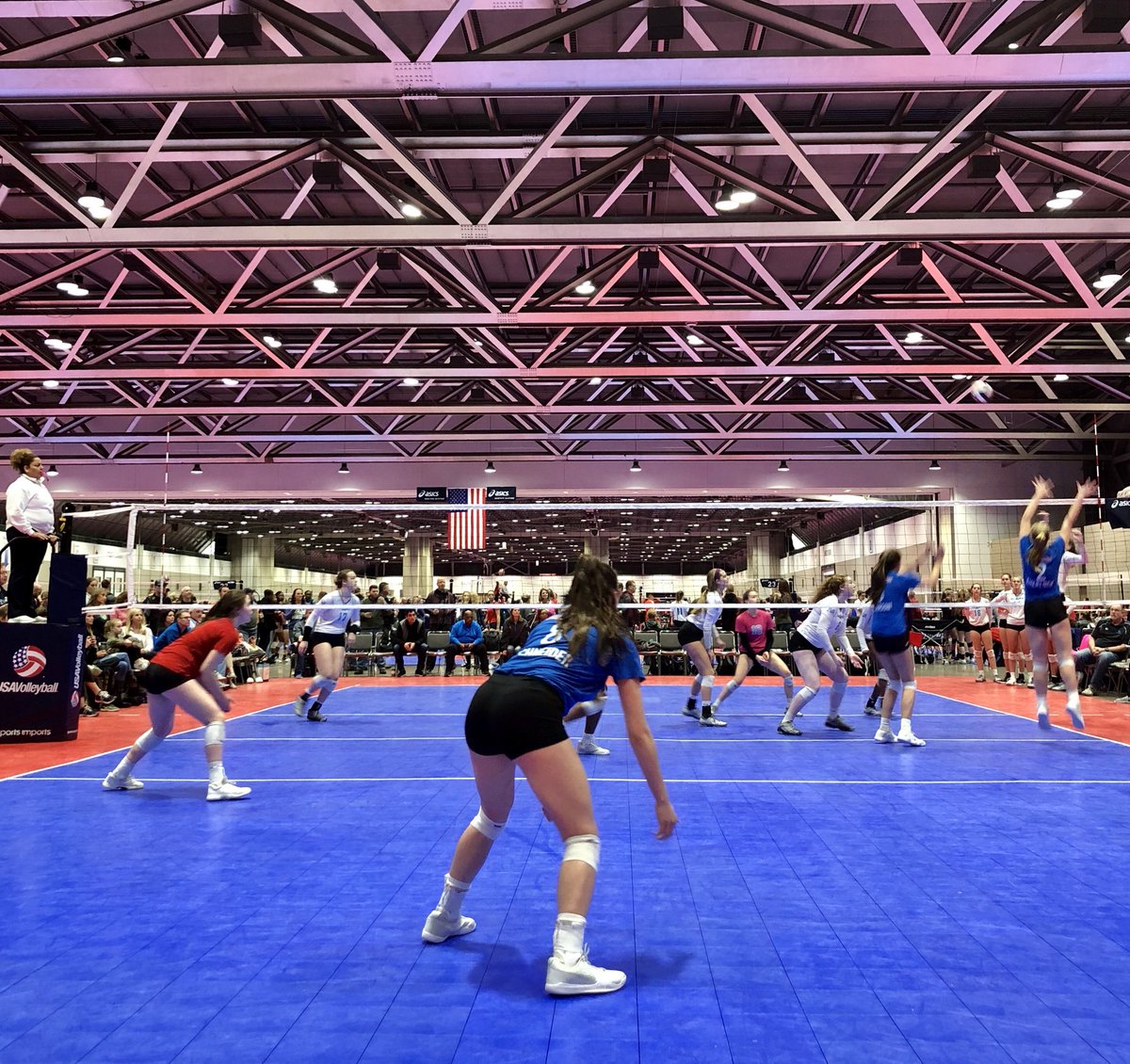 TXImg16ASICSBlk's tweet image. Final day at the #ShowMeNQ in Kansas City! Let’s GO! #ImageSTRONG