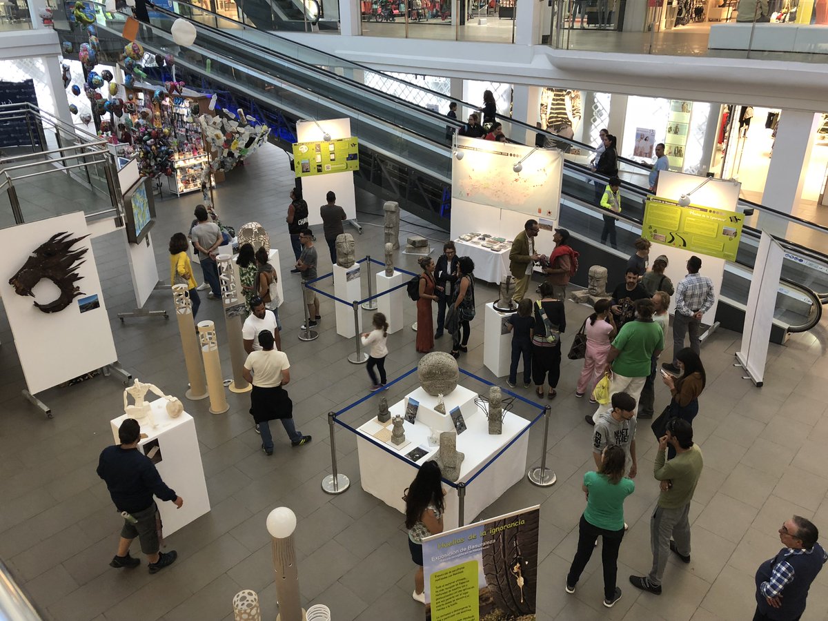 CCDeilandPlaza's tweet photo. El viernes inauguramos en la planta sótano del #CCDeiland la exposición "Huellas de la ignorancia". 🧐 La misma está compuesta por residuos 🗑️ recogidos en distintas zonas de nuestra isla 🌍 y convertidos en arte por el artesano José Goñi. 🛢️
Estará hasta el 13 de mayo. https://t.co/aJLg2gdOAz