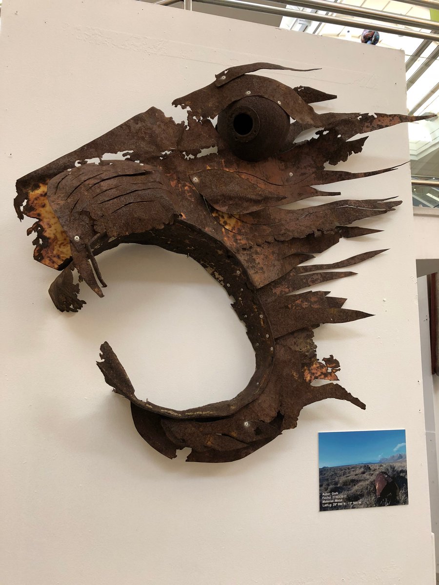 CCDeilandPlaza's tweet photo. El viernes inauguramos en la planta sótano del #CCDeiland la exposición "Huellas de la ignorancia". 🧐 La misma está compuesta por residuos 🗑️ recogidos en distintas zonas de nuestra isla 🌍 y convertidos en arte por el artesano José Goñi. 🛢️
Estará hasta el 13 de mayo. https://t.co/aJLg2gdOAz