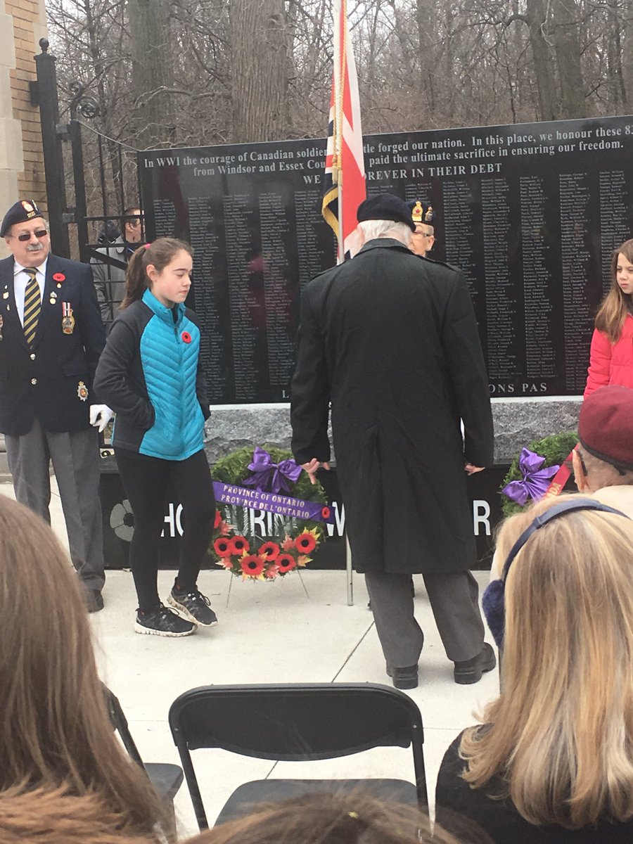 Mrs. Pfaff tweet media