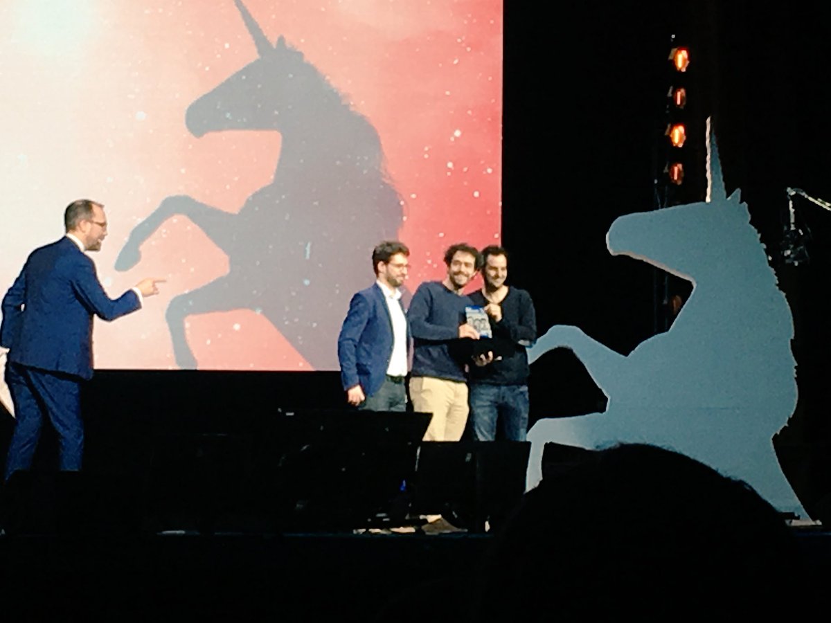 Mon chéri <a href="/Ilnarion/">Ильнар Ягудин</a> entrepreneur de l’année !! <3 #proud #10000Startups