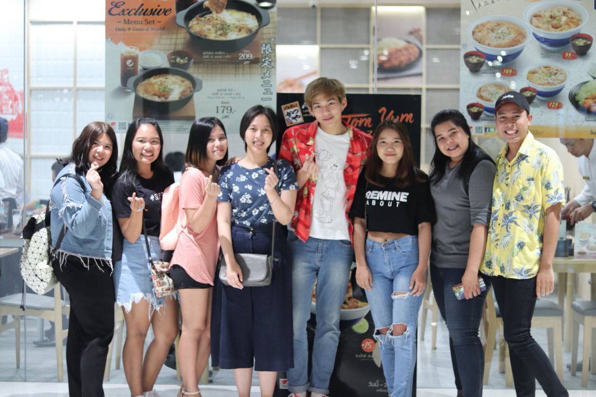 Yimkey_Fanclub's tweet photo. ขอบคุนที่มาเจอกัน ❤️🤟🏻♥️ #Yimkey #supportyimkey (คราวหน้าเจอกันใหม่น่ะ) https://t.co/urlYzskE37