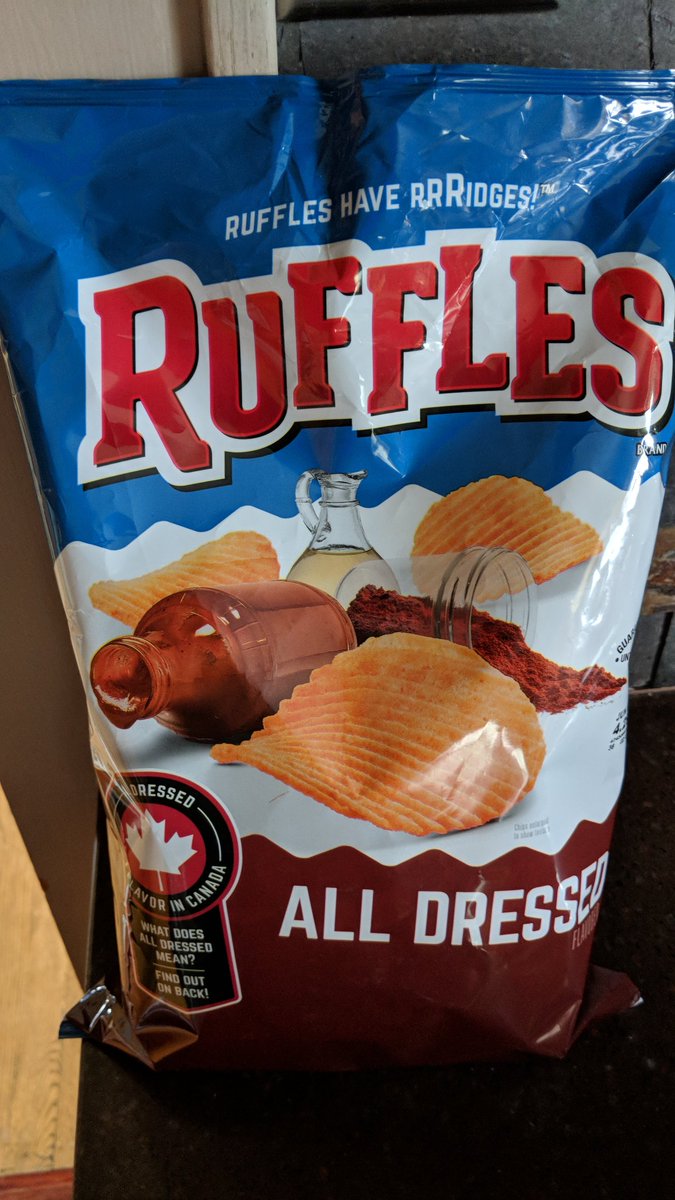 saxe83's tweet image. Once again #MSM and the @RNC and @DNC have failed us. Canda's snackological industrial complex is obviously superior to ours in every way. #PotatoChipGap #NAFTA