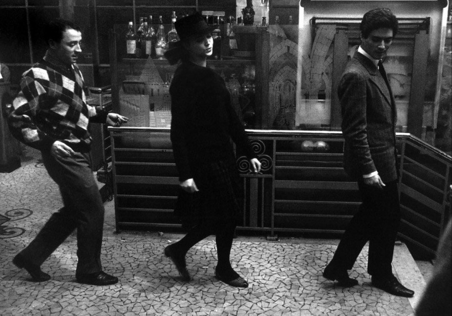 Come with your grooooovy moves on 4.25! French Décadanse Rooftop Party  <a href="/EPLosAngeles/">EPLosAngeles</a> #WeHo ---> Early Bird $8 tickets till MIDNIGHT! Your ticket also includes a 20% discount at the restaurant. All details + tickets: DecadanseSoiree.eventbrite.com #RoofTopFrenchPop