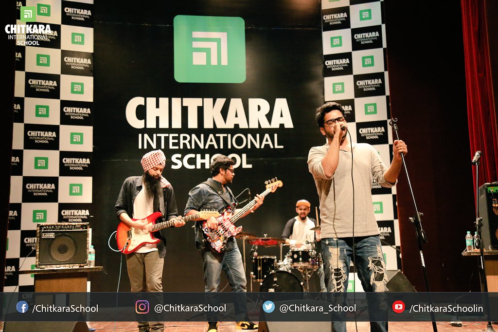 chitkara_school's tweet photo. CIS endeavoured to invigorate and vitalize the students on the first day of the session by organizing an outstanding session " FUN-O-LOGY" for the students.
.
.
#Funology #Planetaria #Band #Music #Performance #Dance #Fun #FirstDay #NewSession https://t.co/EILR1jhxf1