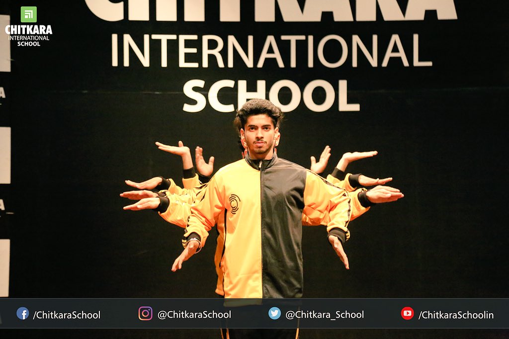 chitkara_school's tweet photo. CIS endeavoured to invigorate and vitalize the students on the first day of the session by organizing an outstanding session " FUN-O-LOGY" for the students.
.
.
#Funology #Planetaria #Band #Music #Performance #Dance #Fun #FirstDay #NewSession https://t.co/EILR1jhxf1