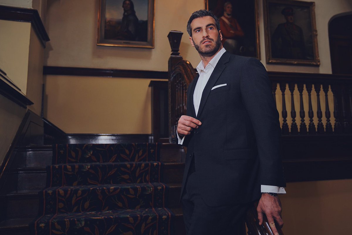 A sneak peek as #GlamourintheHammer approaches, here are some gorgeous designs by @CopplyLTD styled by <a href="/CharlesAndHunt/">Charles & Hunt</a>  and modeled by @kyleandrewphoto who you’ll see in person at the event on May 25!! Get your tix today before it’s too late bit.ly/2FswA7f