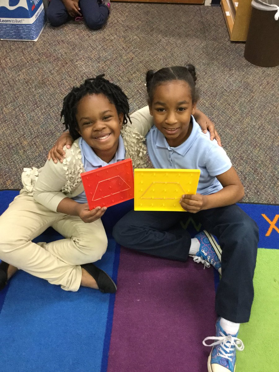 MrsVickiDavis's tweet photo. Reviewing 2-D Shapes and having a blast doing it! #teamwork #buildingshapes #andfriendships 💙 https://t.co/4dsPqhsG5Y