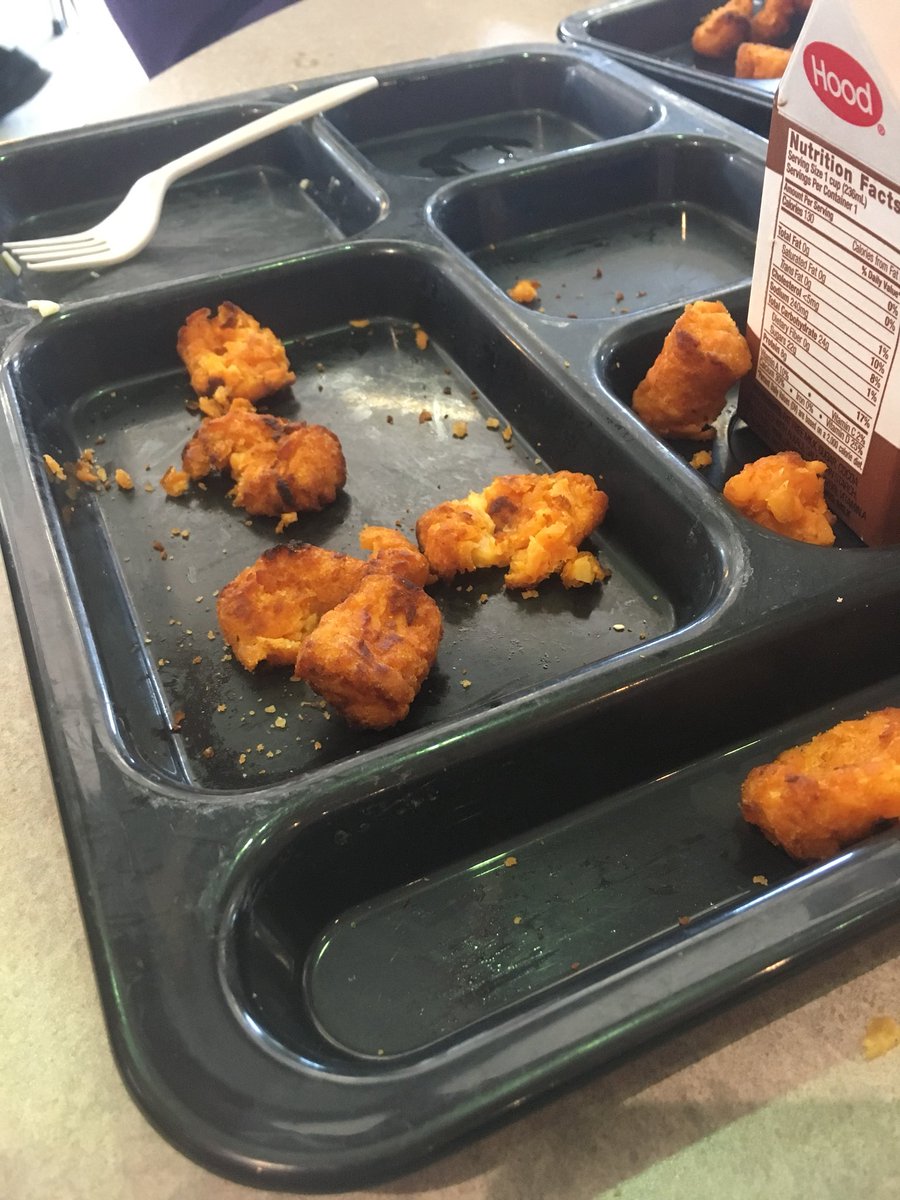 Ragedonut's tweet photo. @GordonRamsay rate my school lunch (sweet potatoes) https://t.co/0LnDlp4mtk