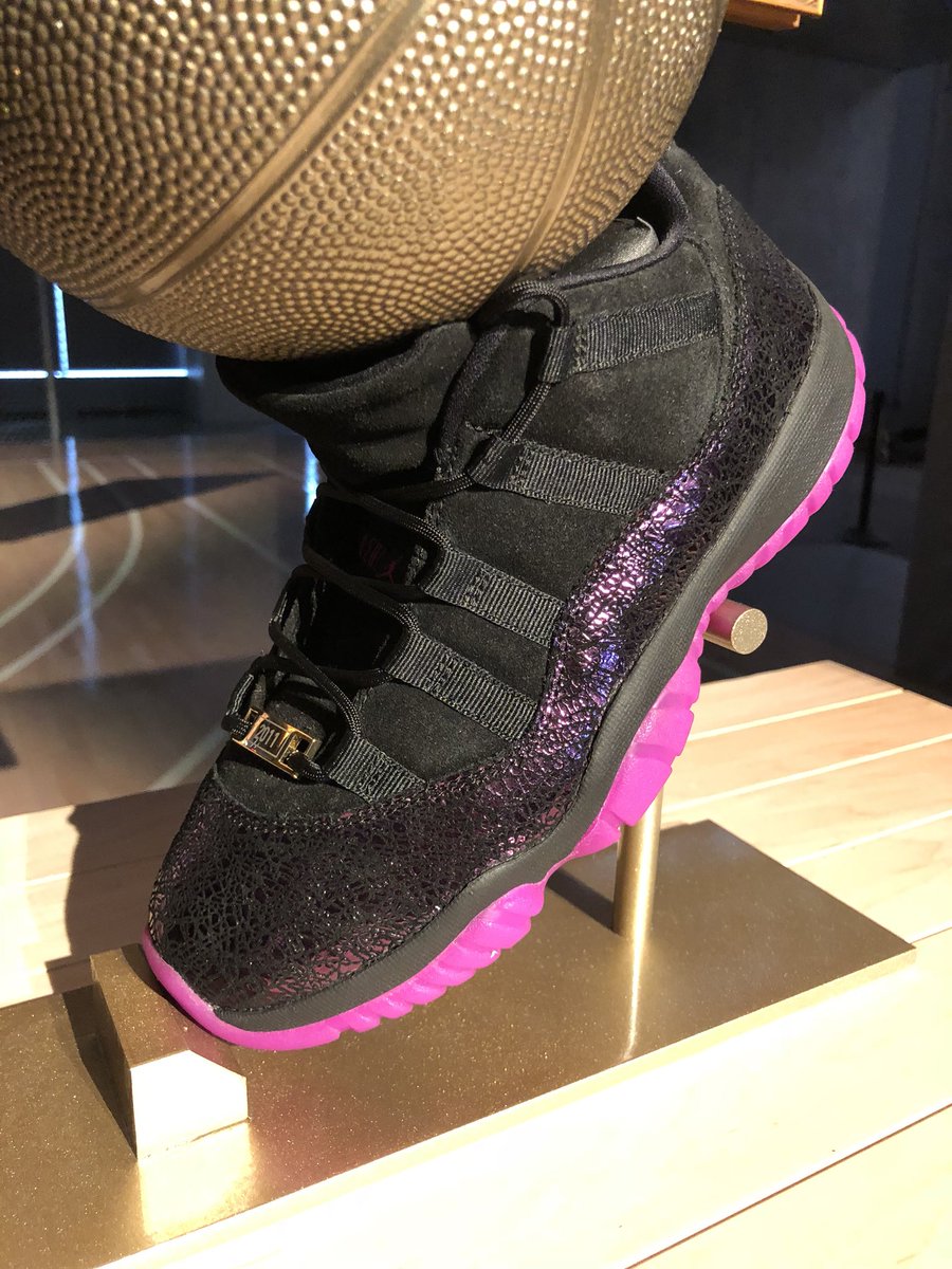 maya moore jordan 11