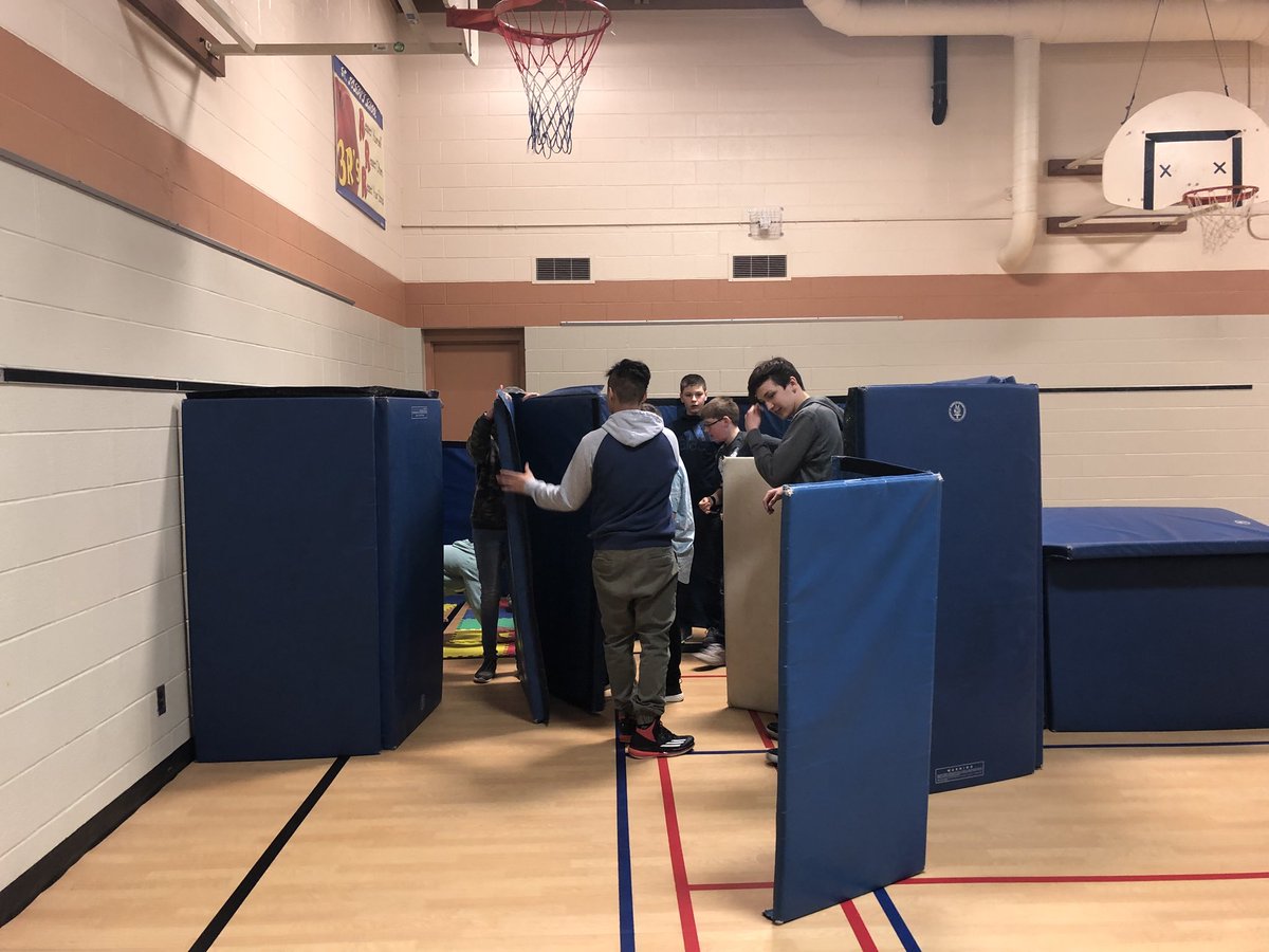samwilkinson567's tweet photo. Thanks Mental Health Champions for providing us with the opportunity to collaborate and problem solve with our peers! @stjoesportelgin #fortbuilding #teamwork https://t.co/N3fZpkhmTY