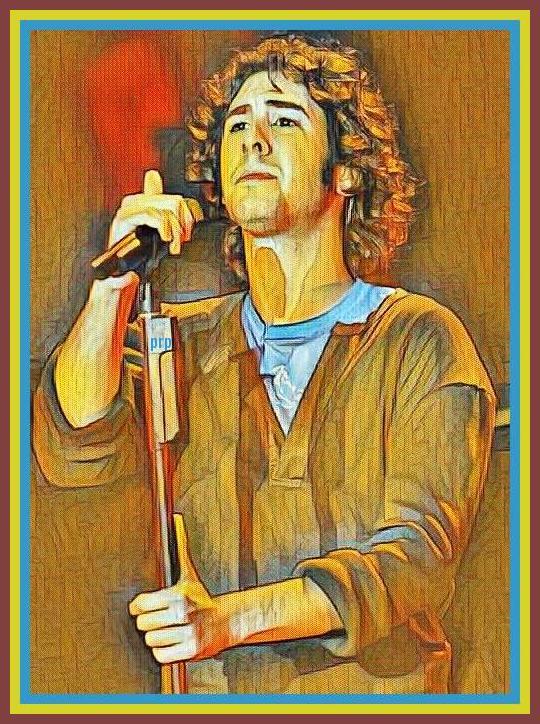 thevoicefan's tweet photo. < America > @joshgroban #flashback2004 :) https://t.co/EE5Y7KEIYd https://t.co/yQH84zRdtc