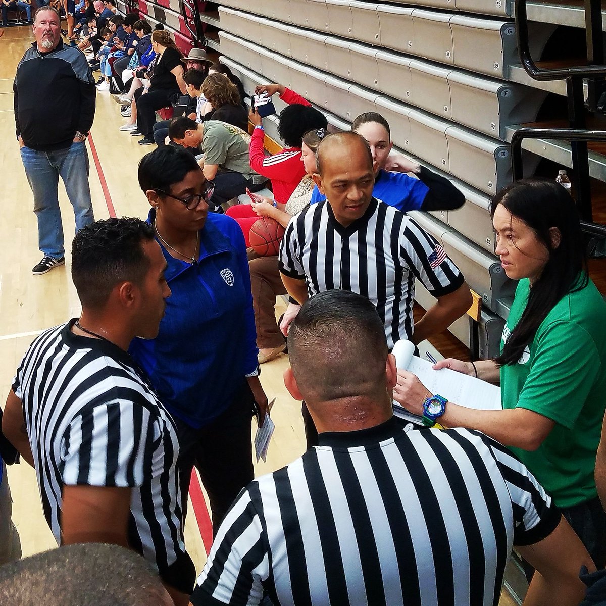 FoundationOC's tweet photo. Learning from the best
#TheFoundationOfficialsCamp #foc 🏀#referees #encourage #uplift  #inspire #motivate #basketballreferees https://t.co/OAcgE8irud
