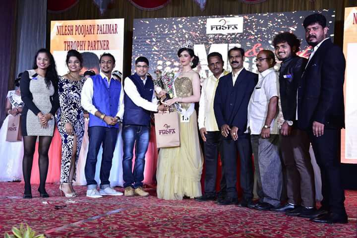 TeamUdayaShetty's tweet photo. Rudra Entertainments presenter historic Mr n Miss Karavali 2018 ever first time in Mumbai makes a big news across globe. A blinge of Fashion paired with Culture. Youthful event powered by Muniyal Udaya Krishnayya Shetty Charitable Trust

#PowerToYouths #AllMangloreansUnderaRoof https://t.co/F1q2pLxOZL