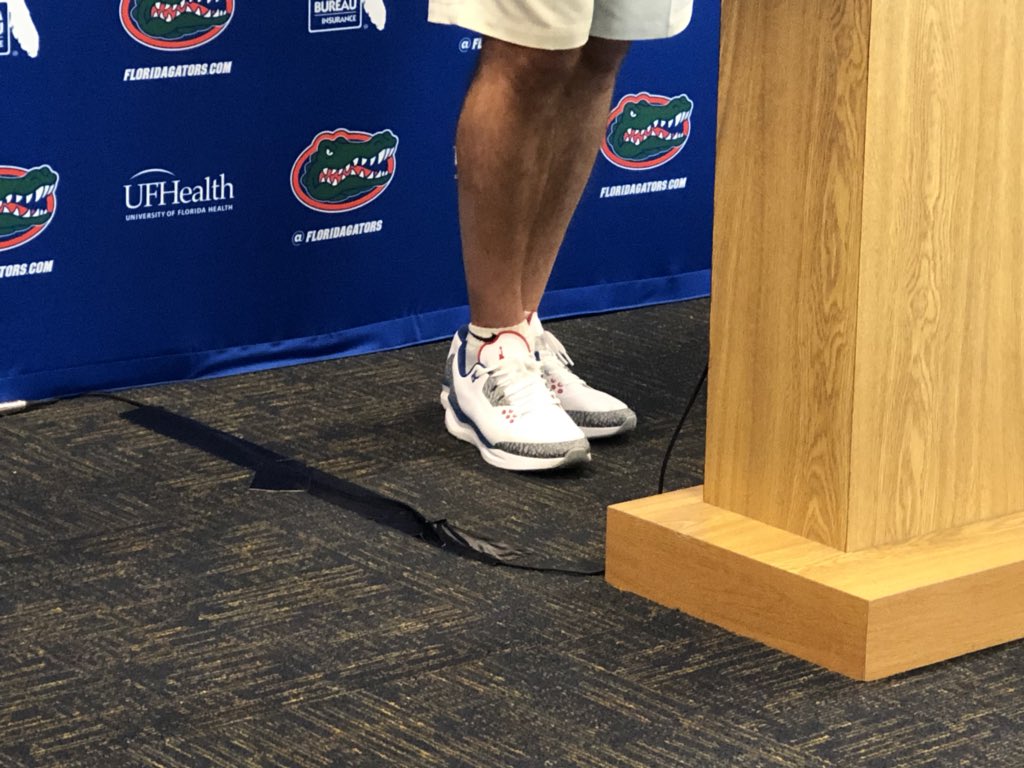 jordan zoom tenacity 88 true blue