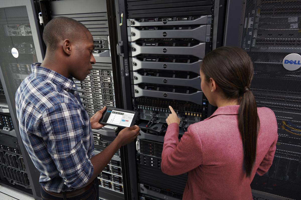 DellOutlet's tweet image. Bonus Server Deal : Additional $750 Off on Server Priced $3999+ 
Save an additional $750 on any #DellOutlet #Rack or #TowerServer $3999+  with coupon 750RTserver Limit 2 per customer #FreeShipping and same as new warranty included dell.to/2GzWR3V