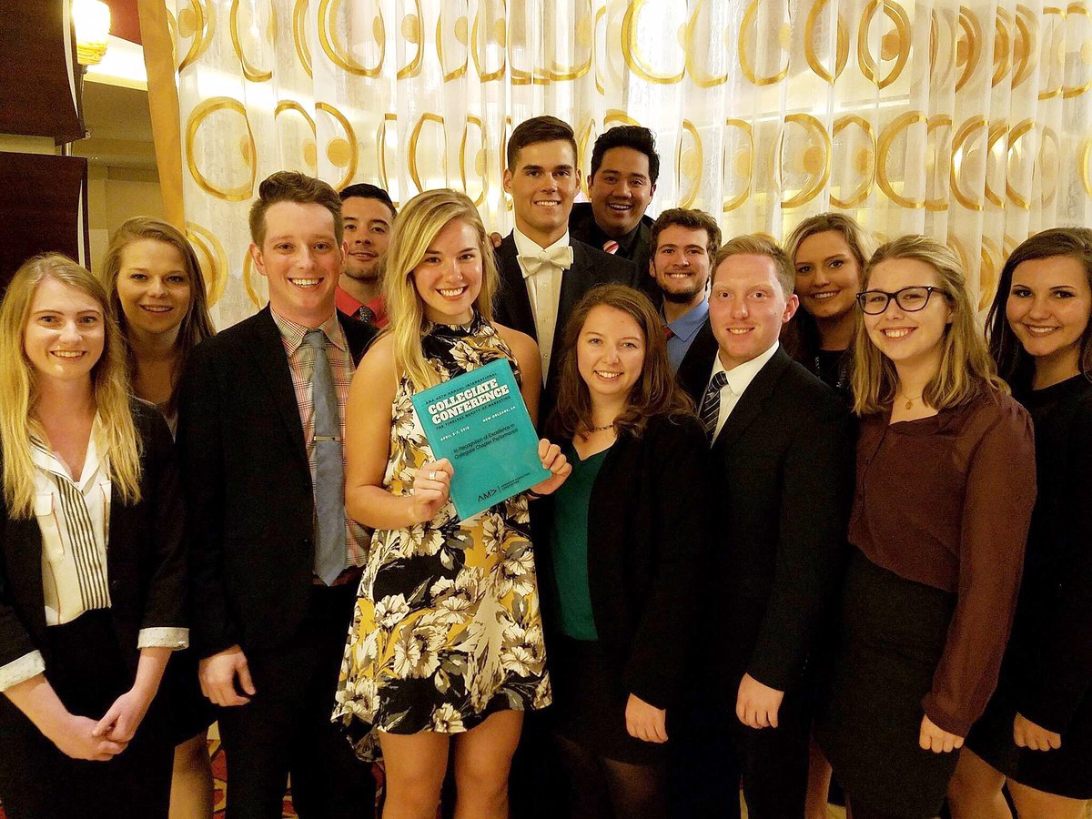 AMAMontanaState's tweet photo. Montana State is a Top 20 chapter out of more than 370 world-wide. Fantastic work by every member! #jabsbizschool #Montanastate #AMAMontanaState #NOLA https://t.co/vW2qA4JGZp
