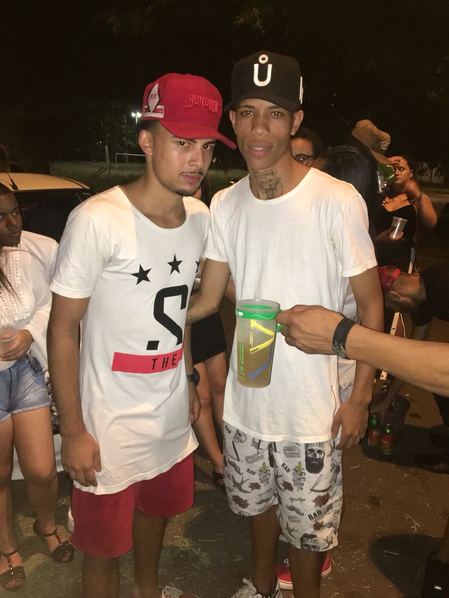 Douglasm_silva's tweet photo. Ti amo brother 💞💕 @Weslei_silva_Dn https://t.co/6c94VA0vZv