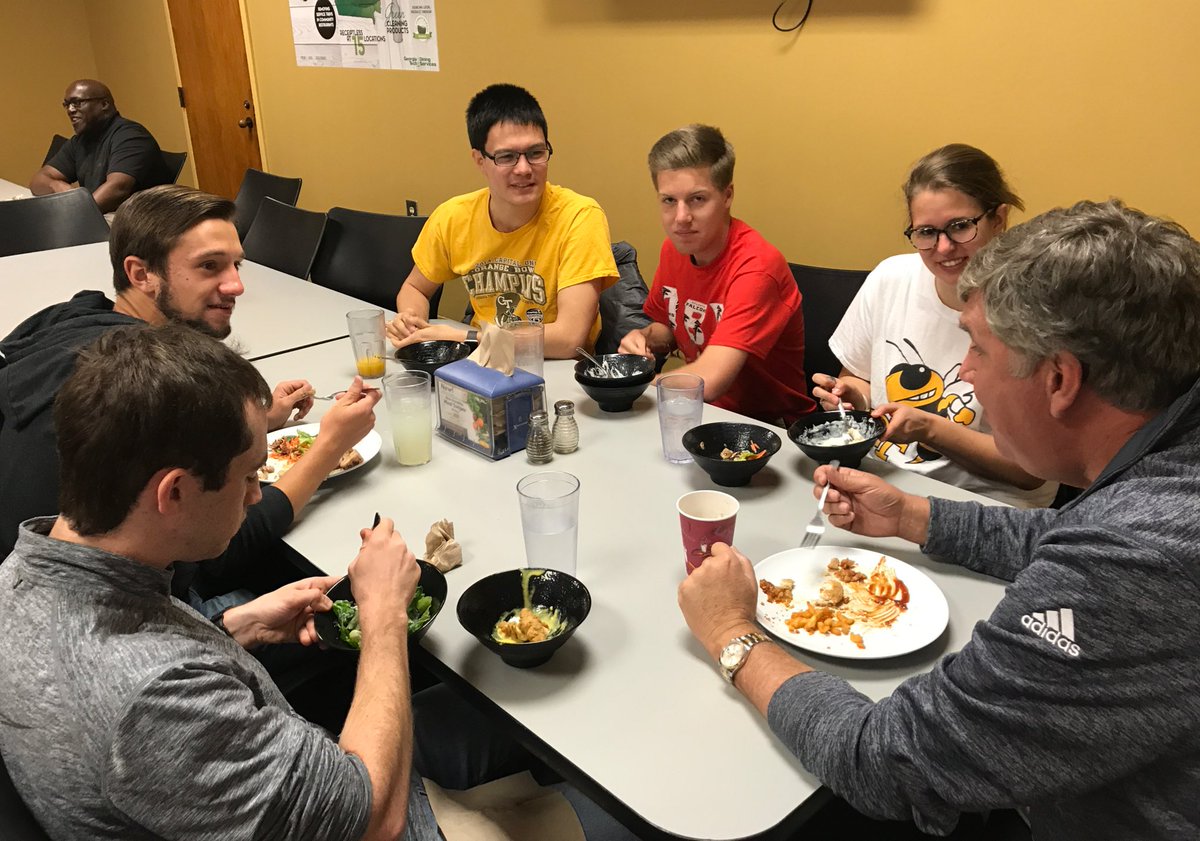 GeorgiaTechFB's tweet photo. .@GTPaulJohnson hosting lunch with members of @GeorgiaTechBand and @RamblinReckClub today 🐝🏈🍽 https://t.co/smMl147f3G