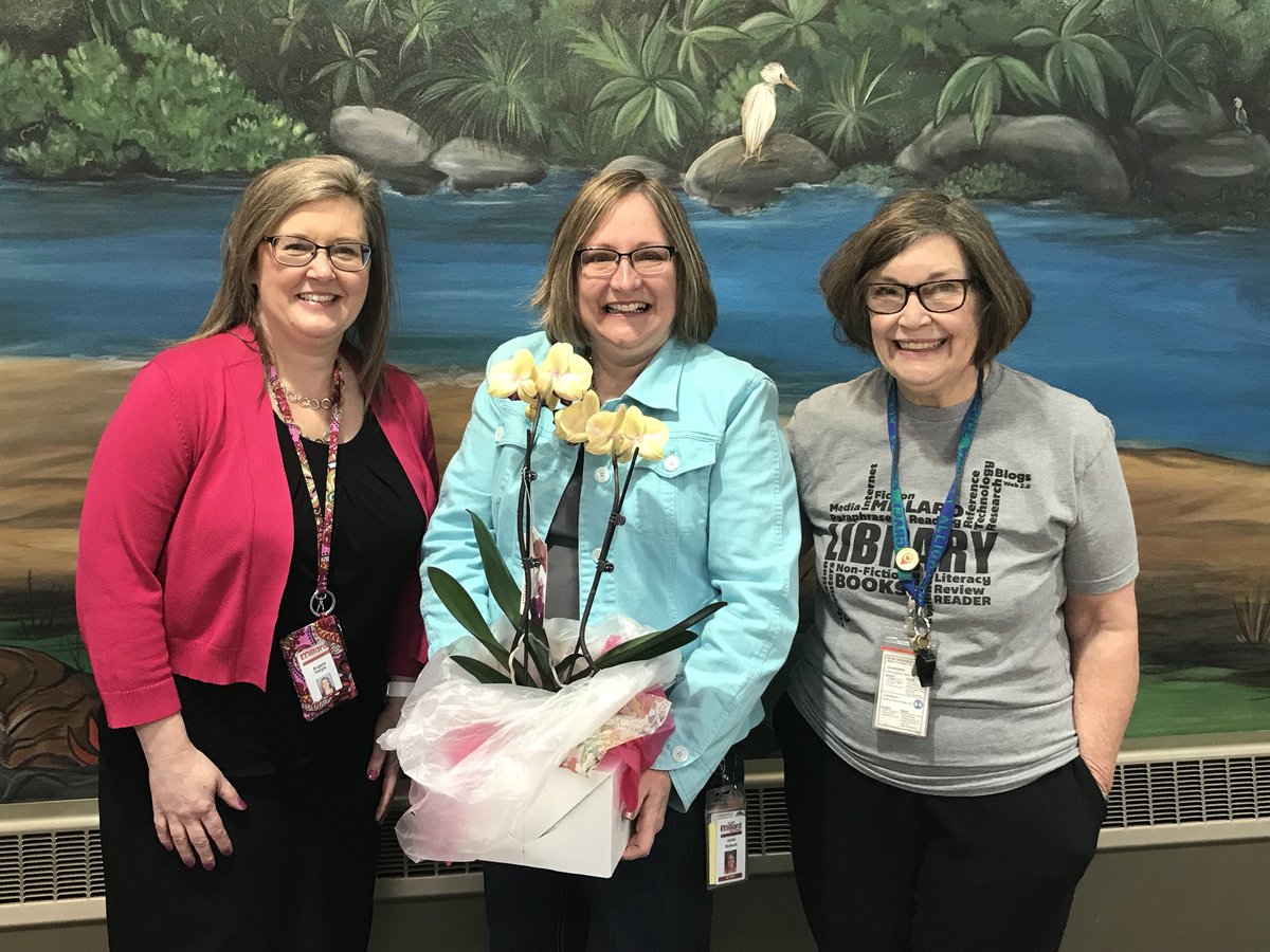 Thanks to Jackie for 20 years of service to MPS Libraries and Abbott Elementary. #loveMPSLibrary