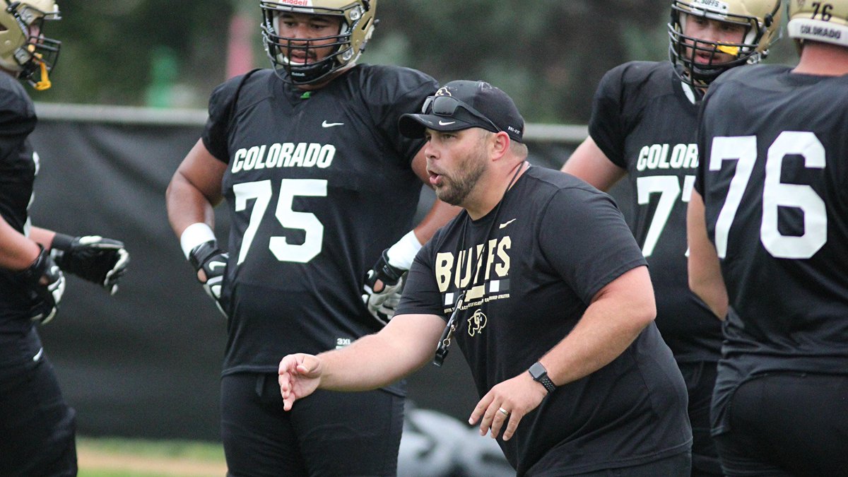 LWG (@linemenwingames) on Twitter photo Can't wait to hear <a href="/RunRalphieRun/">Colorado Football</a> Co-Offensive Coordinator / #OffensiveLine Coach @CoachAdamsCUFB break down "Handling Movements in the Run Game" #LWGCoachesClinic2018
pic: <a href="/cubuffs/">Colorado Buffaloes</a>
linemenwingames.com/coaches-clinic… Can't wait to hear <a href="/RunRalphieRun/">Colorado Football</a> Co-Offensive Coordinator / #OffensiveLine Coach @CoachAdamsCUFB break down "Handling Movements in the Run Game" #LWGCoachesClinic2018
pic: <a href="/cubuffs/">Colorado Buffaloes</a>
linemenwingames.com/coaches-clinic…