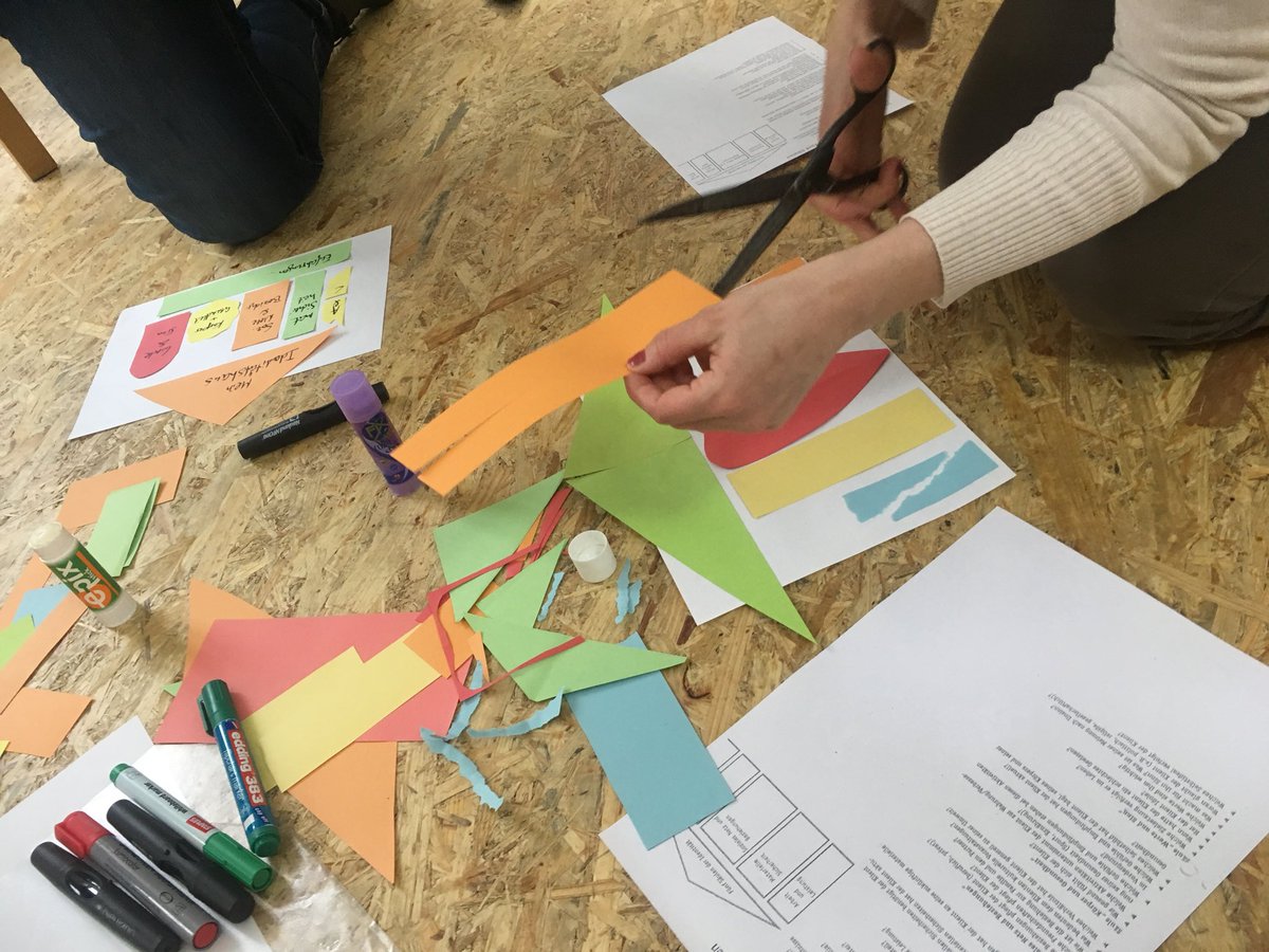 matrix_mood's tweet photo. Had some great Clients doing crazy idea storming with me https://t.co/iqD5uwRnNr