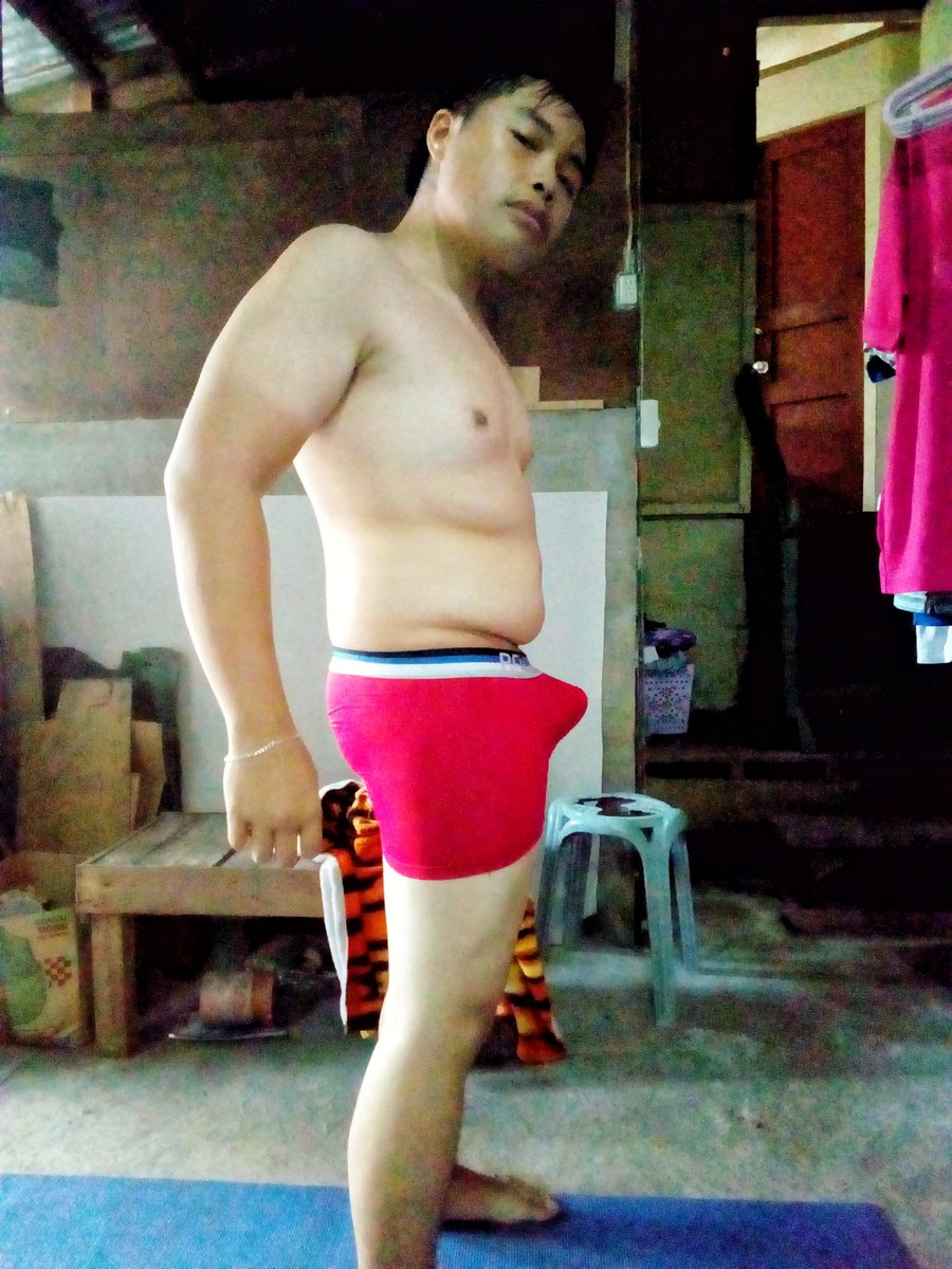 DavidKrisHank1's tweet photo. Workout mode@pinoygaysexx https://t.co/LCKUn2bn0t