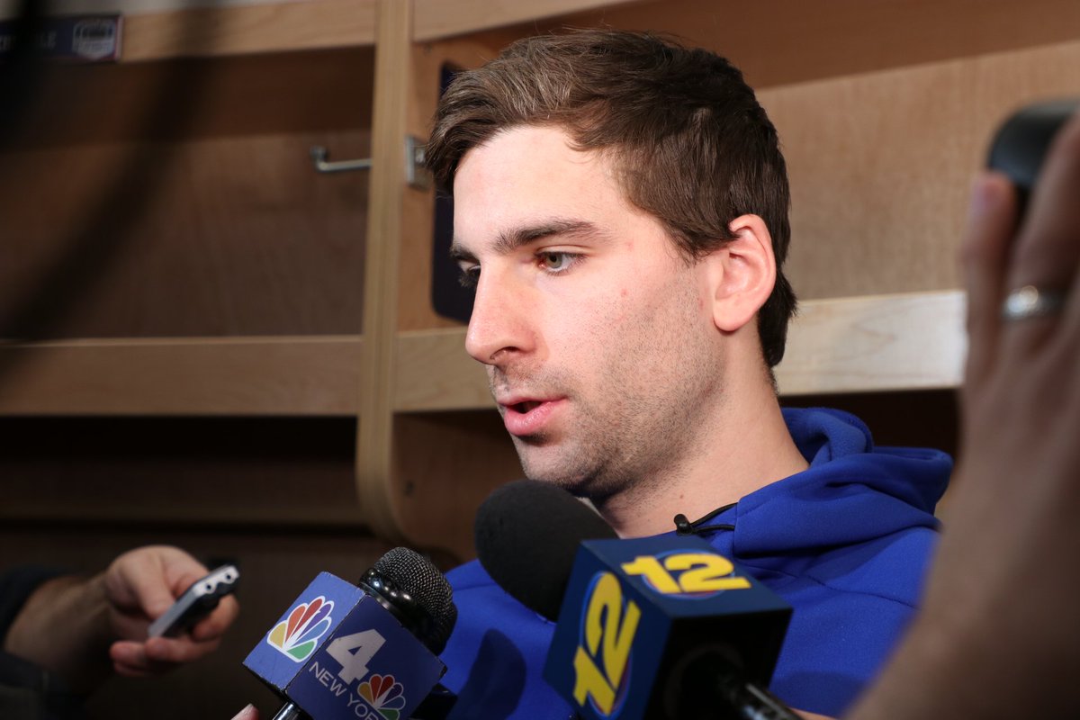 John Tavares spoke to the media on locker clean out day.  Watch the full interview here: atnhl.com/2HoZjvi https://t.co/NFiXLZuuoe