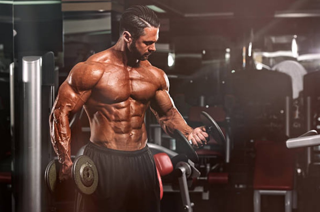 T_Nation's tweet photo. If you want to lose fat, a keto diet might help. If you want to put on muscle or care about training hard in the gym, a keto diet will slow you down.

Learn more facts about ketogenic diets:
https://t.co/QO75CMkBfW https://t.co/tNaF4Aq8ny