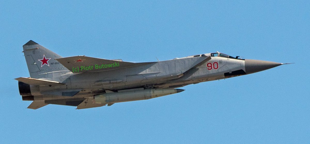 MiG-31BM/Κ Interceptor/Attack aircraft: News - Page 22 DaX6X_fWAAIus-w