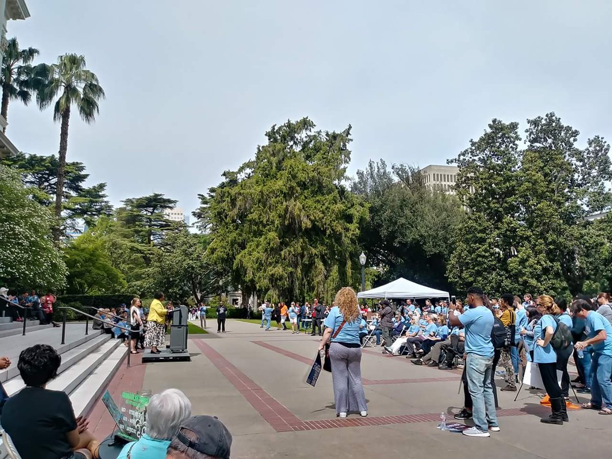 jeanhuyootb's tweet image. Politicians! Get ready to hear us! Over 300 of us here today, literally marching to the State Capitol this morning to speak with them about important bills for Racial Justice Reform. One of which has been co-sponsor by #Indivisible @CAStateStrong