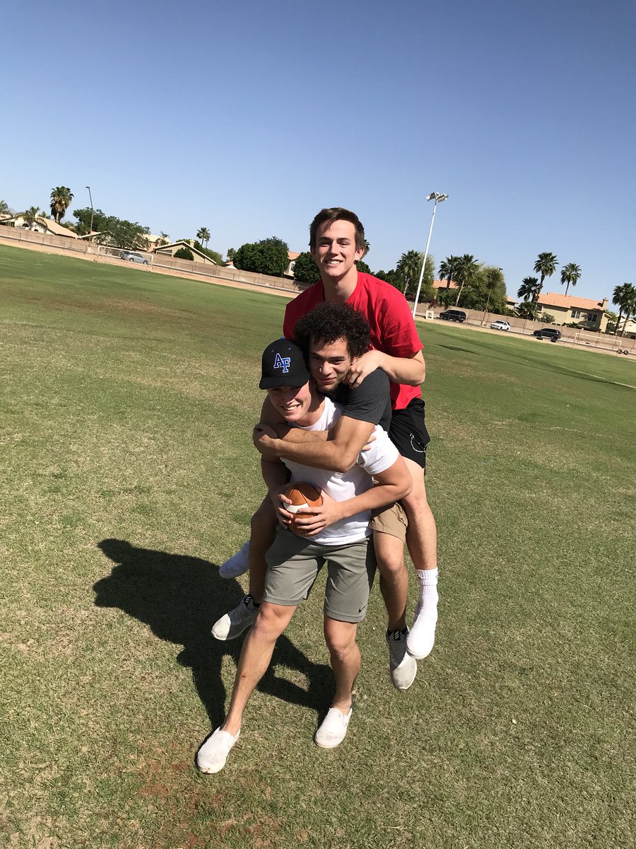 SENIOR LADIES!!!    🏈🏈🏈🏈🏈

don’t you wanna be coached by these  hunks!?

PACKETS ARE BEING ACCEPTED IN ROOM 7000 UNTIL THE END OF 5TH HOUR ON WEDNESDAY!!

if we don’t have enough girls, tho swear will be the first year ever that ghs won’t have a powderpuff game!