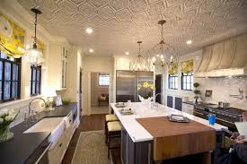 SheratonGSO's tweet photo. The Julian Price House in historic Fisher Park is open for show! Click on the link to get a sneak peak of the inside of this historic house just minuets from the hotel.
https://t.co/ps7T4Jkmbu https://t.co/QwtYPfZSn1