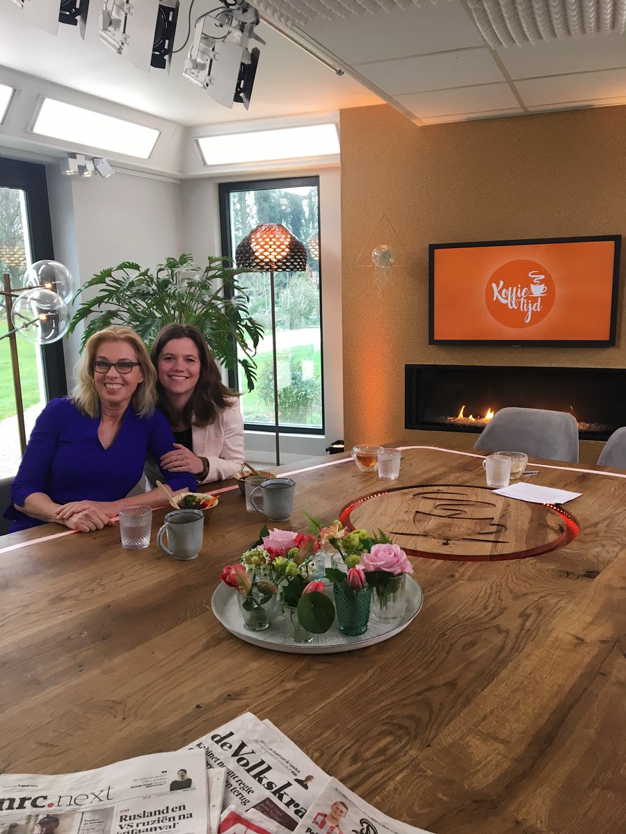 Onze managing director <a href="/Christine_Swart/">Christine Swart</a> trapte vanmorgen - samen met <a href="/DDorenda/">dorenda van dijken</a> - de #WeekvandeOvergang af in de overgangsspecial van @rtlkoffietijd, om de overgang vanuit het werkende leven te bespreken. Kijk hier het fragment terug ￼📺: bit.ly/2GJP97r