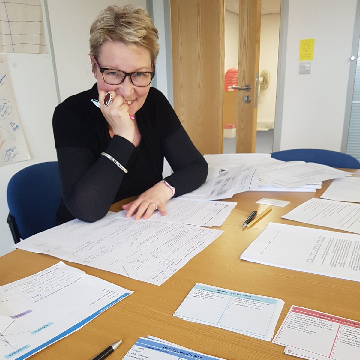 karstantonLT's tweet photo. Planning out a new development programme with @BrummieBarber & @clonev89 :-) #blendedstaffdevelopment #leap_bu #brightspace @OD_BU https://t.co/GSzt1DeCg3