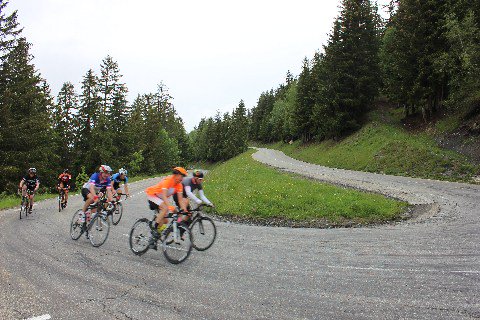 AussieLarry's tweet photo. @Alpcyclescom invites riders to their ‘patch’ in the Alps on roads that the Criterium du Dauphine Libere will be racing on the same week – discount too for VeloUK readers …  https://t.co/zexQ79HvLl https://t.co/ip5Az65dBP